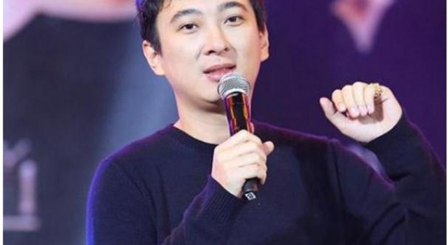 王思聪花50万买车位，只为停电动车，有钱人的世界很简单